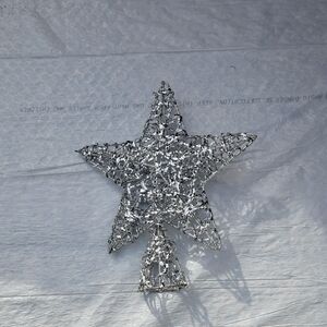 Silver Wire Star Tree Topper - Holiday Home Decor